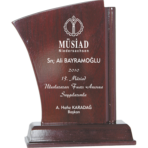 WT1 Ahşap Plaket